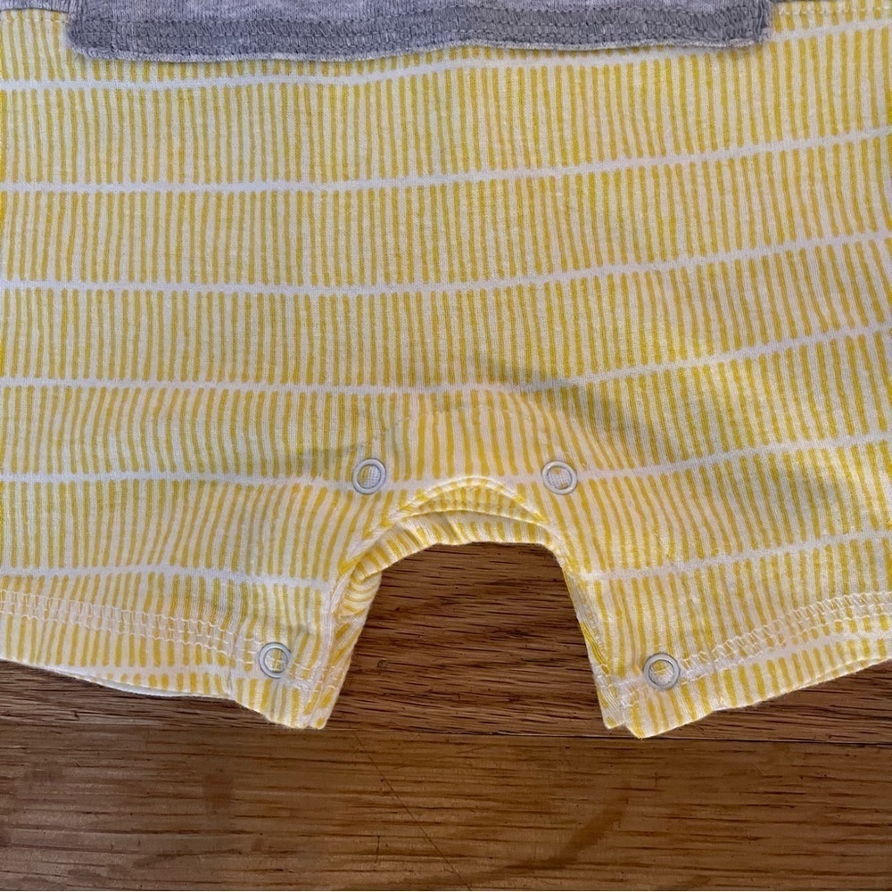 Lamaze | yellow stripped tank romper | baby boy 9 mo - Picture 4 of 7